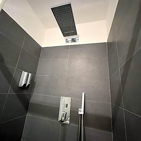 Aquarooms Frühstückspension
