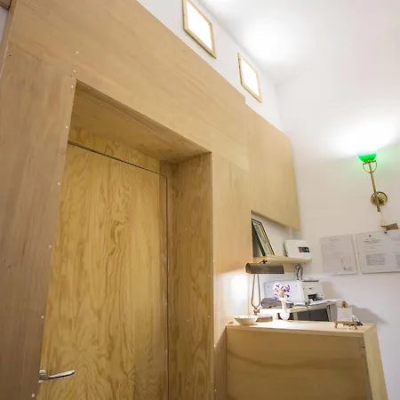 Aquarooms Luxury Bed & Breakfast