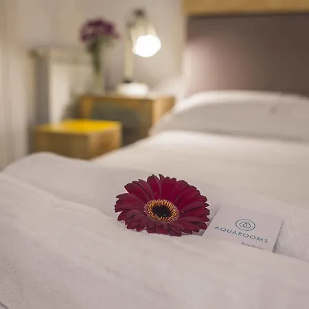 Aquarooms Luxury Bed & Breakfast