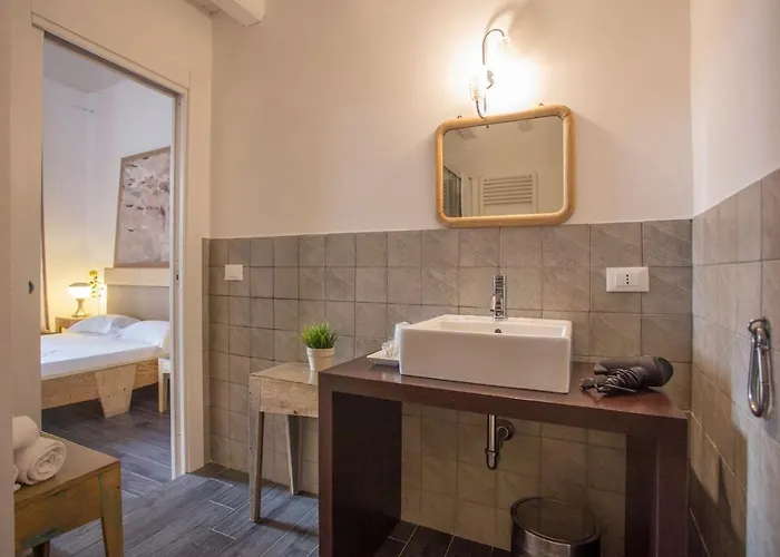 Bed and Breakfast Aquarooms 4*