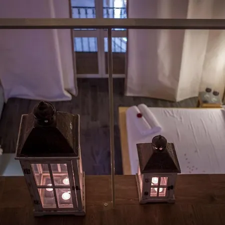 B&B Aquarooms